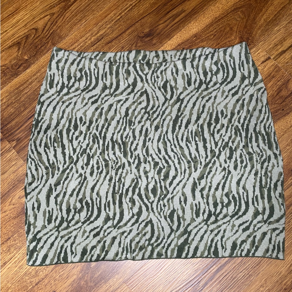 Chic Zebra Pattern Mini Skirt